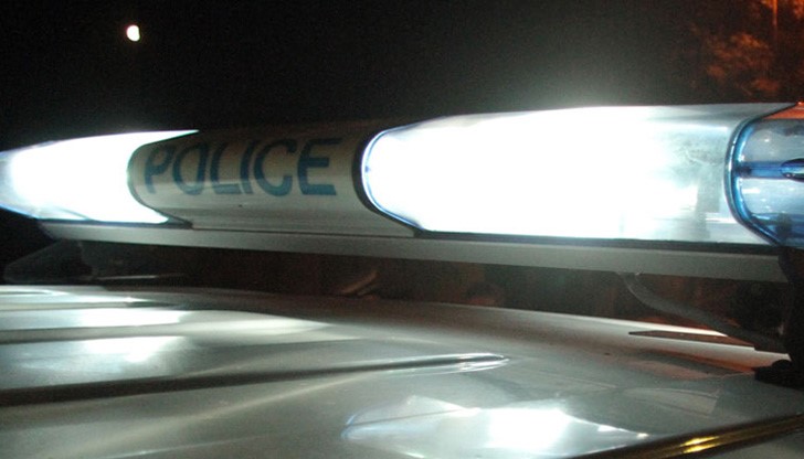 По първоначална информация той е убит в бара на комплекс "Макси" По първоначална информация той е убит в бара на комплекс "Макси"