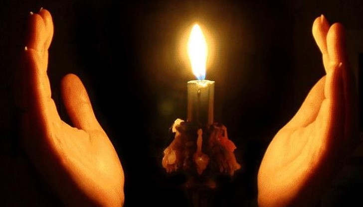 Особено внимание трябва да бъде отделено на ъглите и тъмните участъци Особено внимание трябва да бъде отделено на ъглите и тъмните участъци