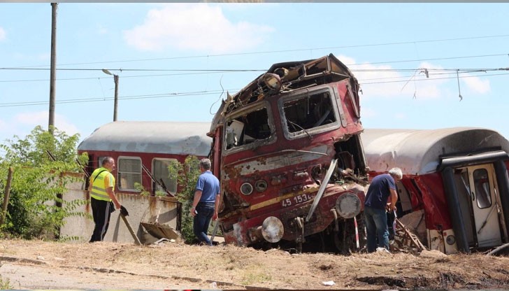 Големият спор по делото е дали причина за катастрофата е техническа или човешка грешка