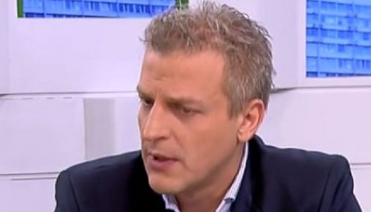 Здравният министър обаче е убеден, че прави добри стъпки в реформата