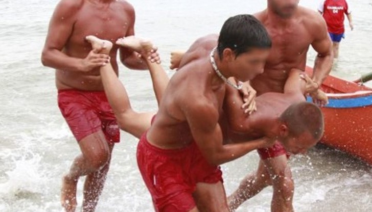 Продължителността на курса е 6 седмици, по 3 занятия на седмица във вечерните часове Продължителността на курса е 6 седмици, по 3 занятия на седмица във вечерните часове