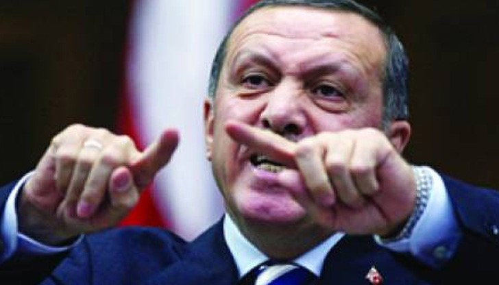 Според турския лидер, кюрдите също са терористи и примирието не трябва да важи за тях
