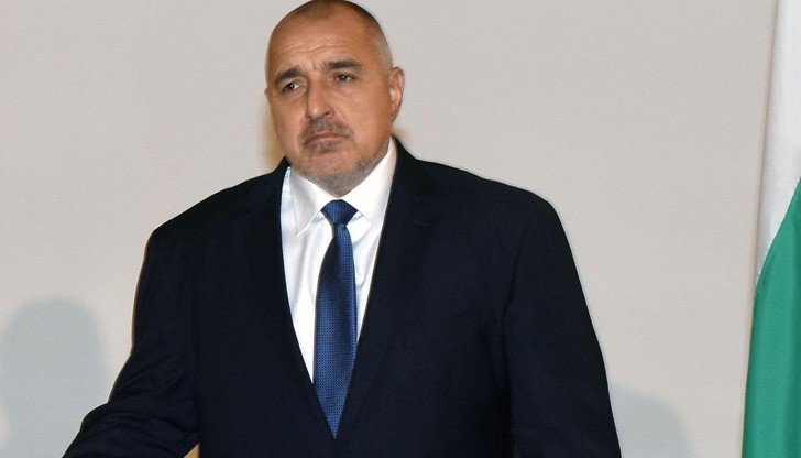 В последните дни той на няколко пъти пише в официалния си профил и събира хиляди коментари В последните дни той на няколко пъти пише в официалния си профил и събира хиляди коментари