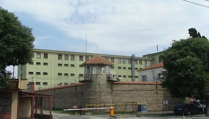 Дончо Пехливанов обвинява ръководството на Бургаския затвор в некачествена медицинска помощ
