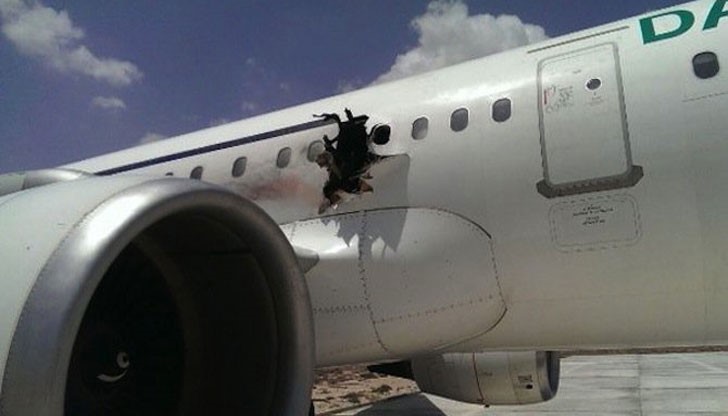 Става въпрос за взрив и пожар на пътнически самолет