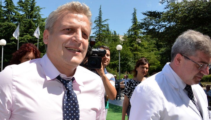 Орязване на лекарските заплати крие новия проект за Национална здравна карта Орязване на лекарските заплати крие новия проект за Национална здравна карта