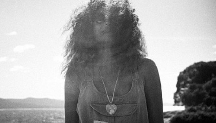 на 18 години съм и не крия с какво се занимавам...