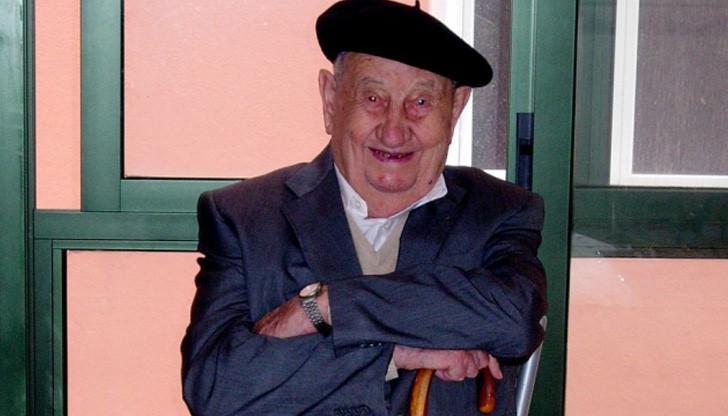 Синът на испанския дълголетник, Мануел, разказа, че баща му задължително пиел от свое собствено вино Синът на испанския дълголетник, Мануел, разказа, че баща му задължително пиел от свое собствено вино