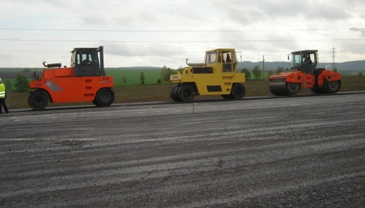 При такъв вариант цената няма да падне „драматично“, но е възможно да се спестят 20-25%, обясниха пътни специалисти При такъв вариант цената няма да падне „драматично“, но е възможно да се спестят 20-25%, обясниха пътни специалисти