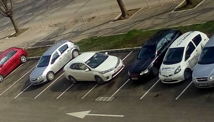 Поредното "правилно" паркиране в Русе