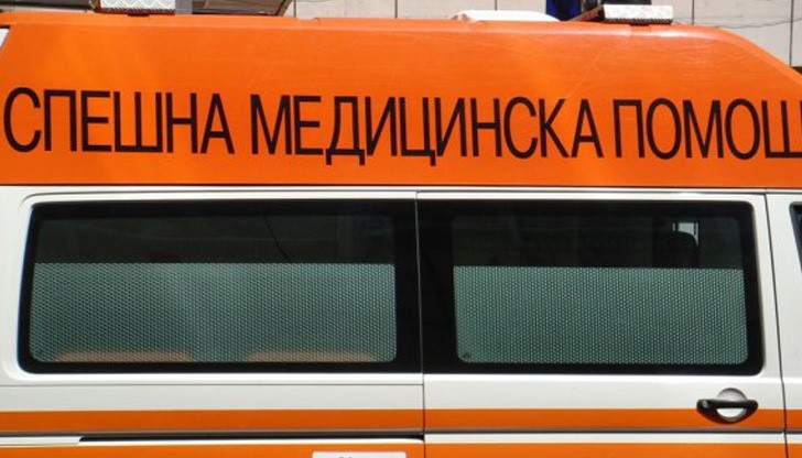 В резултат на удара пешеходките са пострадали