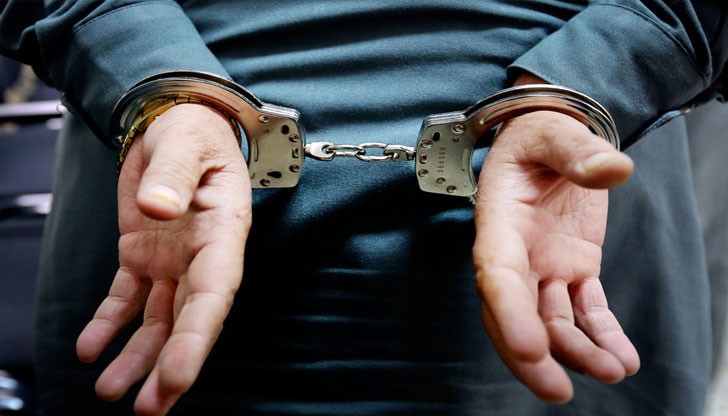 Полицаи хванаха 36-годишен русенец, който е организаторът на трафика на хора