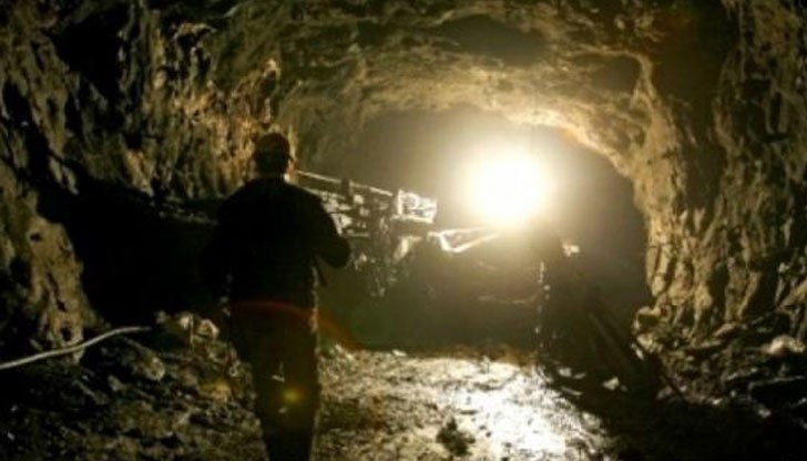 28 миньори са изчезнали в четвъртък след пропадане в мина в Русия