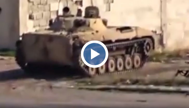 Видеооператор на „Ислямска държава” засне собствената си смърт, след като бе взривен от сирийски танк