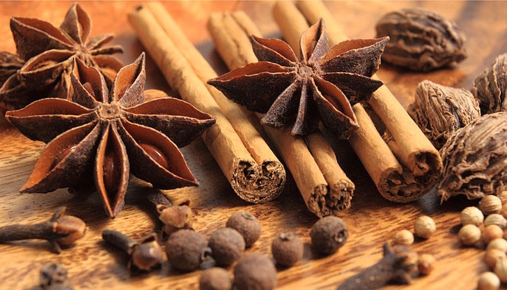 Само една супена лъжица канела е достатъчна да неутрализира вируса, още преди да е заразил  човешкия организъм
