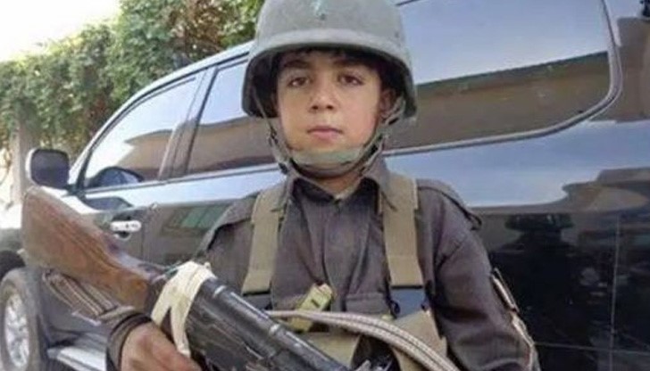 В понеделник талибаните триумфално обявиха, че са го ликвидирали с два куршума в главата В понеделник талибаните триумфално обявиха, че са го ликвидирали с два куршума в главата