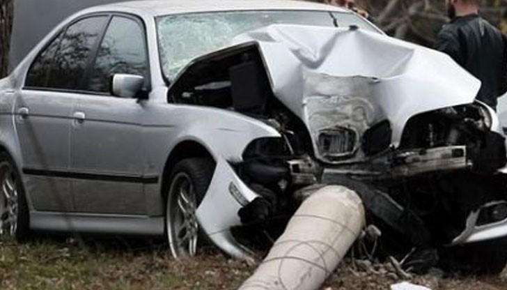 Шофьорът е бил пиян и е карал с несъобразена скорост / Снимката е илюстративна Шофьорът е бил пиян и е карал с несъобразена скорост / Снимката е илюстративна