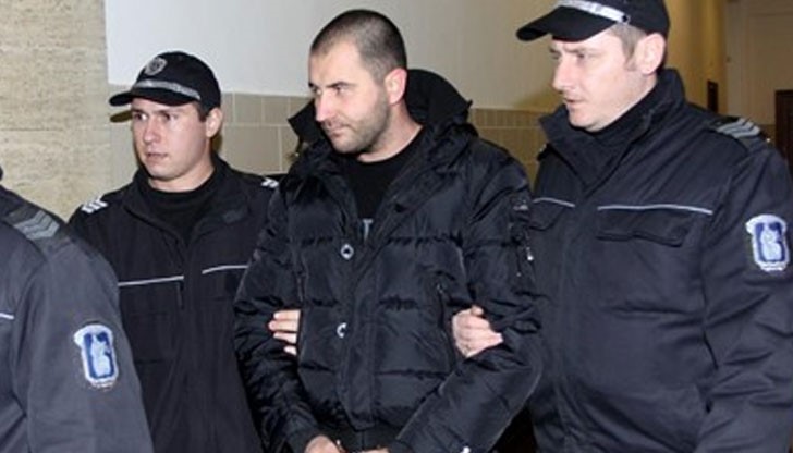 Това каза главният прокурор Сотир Цацаров на брифинг по повод побоя, който в сряда четирима мъже нанесоха на семейство