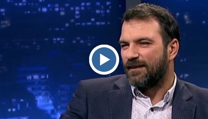 Пощальонът Пейо Филипов пътуваше из страната, за да доставя лично писмата на всички, решили да намерят изгубен близък човек