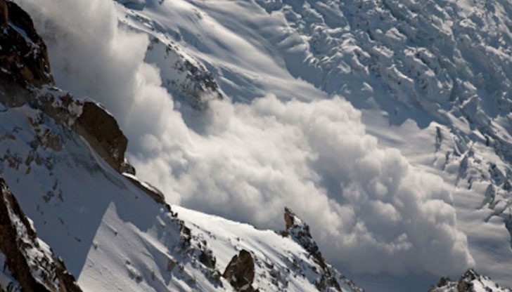 Туристът се е ударил в скала и е загинал на място Туристът се е ударил в скала и е загинал на място