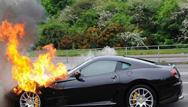 Причина и за двата пожара е била техническа неизправност. Снимката е илюстративна Причина и за двата пожара е била техническа неизправност. Снимката е илюстративна