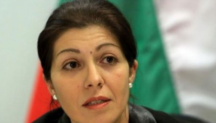 Българският студентски клуб към университета на Кеймбридж поиска извинение от ръководителя на правителствената пресслужба Севдалина Арнаудова