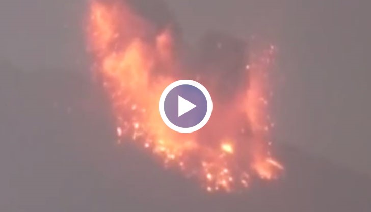 На острова има и атомна електроцентрала, която продължава да работи