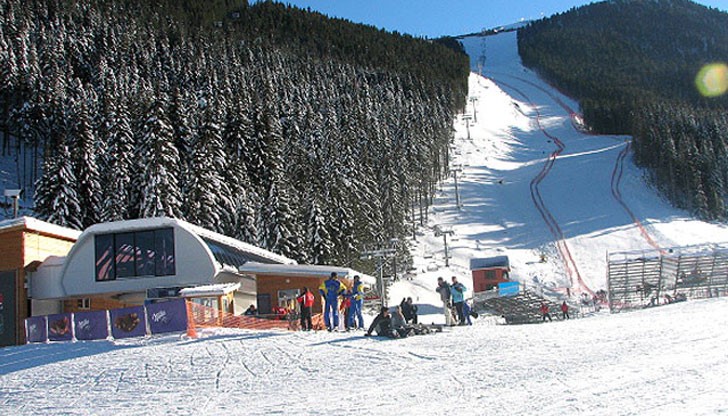 Загиналият скиор е реанимиран 40 минути Загиналият скиор е реанимиран 40 минути