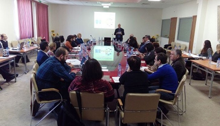 Русенският университет е поканен в международния консорциум заради опита си при създаването на виртуални образователни среди Русенският университет е поканен в международния консорциум заради опита си при създаването на виртуални образователни среди