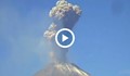 Зрелищно изригване на вулкана Попокатепетъл