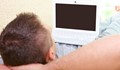 Баща се представи на тийнейджър в "Инстаграм", за да докопа голи снимки на щерка си