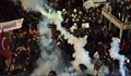 Турската полиция атакува зданието на вестник "Заман"