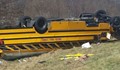 Ученически автобус се преобърна, ранени са 26 деца