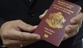 Знаете ли защо паспортите са само 4 цвята?