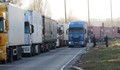 Тежкотоварен камион "ДАФ" пропадна близо до Дунав мост