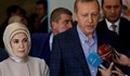 На Ердоган жена му бълнува за хареми