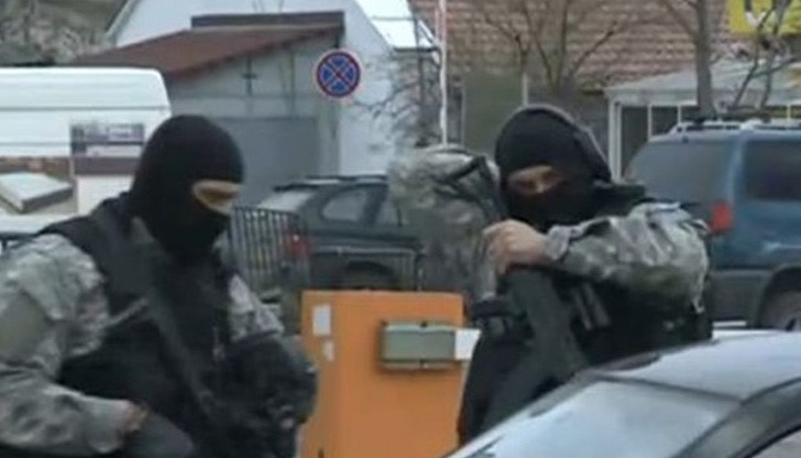 Атентат в софийското метро е бил осуетен близо три седмици преди кървавите терористични атаки в Брюксел Атентат в софийското метро е бил осуетен близо три седмици преди кървавите терористични атаки в Брюксел