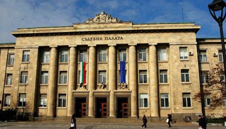 Ако той бъде признат за виновен от съда, го очакват до 8 г. затвор Ако той бъде признат за виновен от съда, го очакват до 8 г. затвор