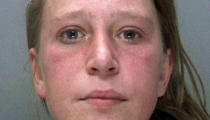 Саманта и Питър правили секс в автобус пред очите на деца Саманта и Питър правили секс в автобус пред очите на деца