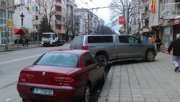 Баровеца се наспа и сам се качи на лъскавото си возило