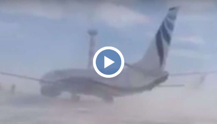 Под силата на поривите машината се завъртяла на 180 градуса