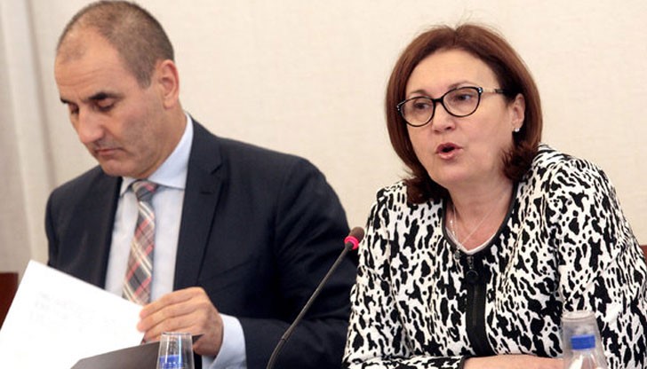 Бъчварова: Много от отпуските в МВР не се завеждат Бъчварова: Много от отпуските в МВР не се завеждат