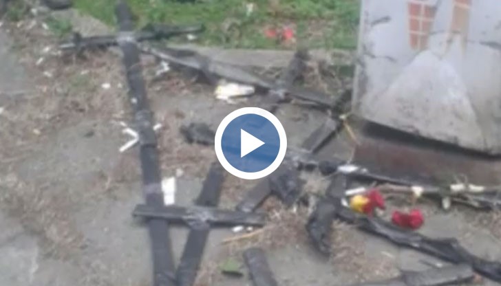 Мистерия с поставени кръстове във формата на гроб стресира живеещите в Бургас