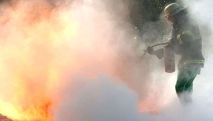 Възрастен мъж е намерен задушен и обгорял в къща  в село Сърнегор