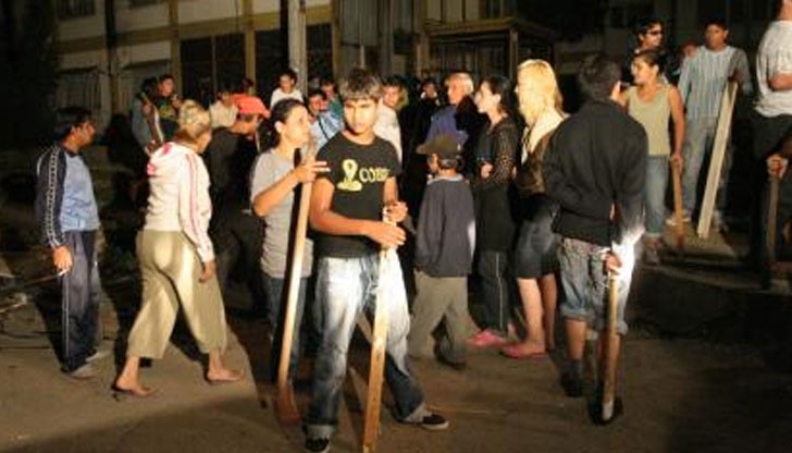 Репортерите били атакувани по време на заснемане на репортаж Репортерите били атакувани по време на заснемане на репортаж