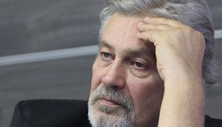 Иван Добрев, бивш учител от варненското село Ягнило посъветвал Данаилов как да пребори коварната болест Иван Добрев, бивш учител от варненското село Ягнило посъветвал Данаилов как да пребори коварната болест