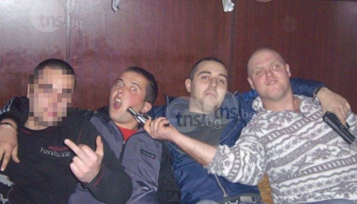 Двама се хвалят с подвизите си нощем в социалните мрежи