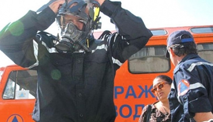 Спасителите са събрали и депонирали живака /снимката е илюстративна/ Спасителите са събрали и депонирали живака /снимката е илюстративна/