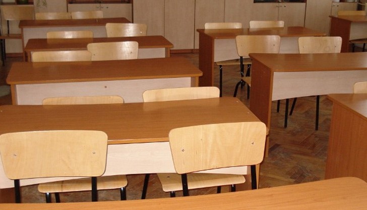 Спрените помощи на семейства заради 5 и повече неизвинени отсъствия на деца не водят до желания резултат