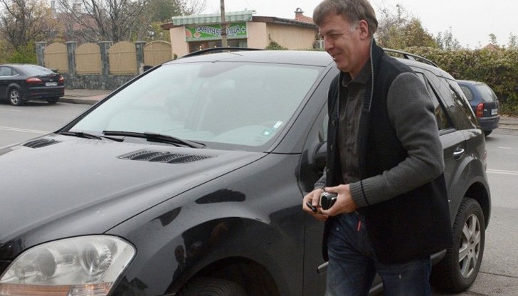 Успокоителни новини дойдоха от болница "Света Анна", където е настанен легендарният Наско Сираков Успокоителни новини дойдоха от болница "Света Анна", където е настанен легендарният Наско Сираков